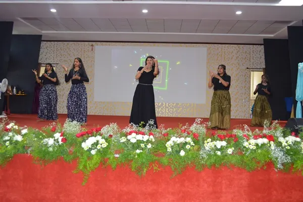 Commerce Association Inauguration & Fresher's Day & Academic Excellence Awards Ceremony — photo 11